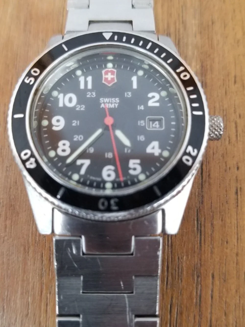 Victorinox Swiss Army Watch Lancer 100 Diver Water-Resistant Women's NEEDS BTRY